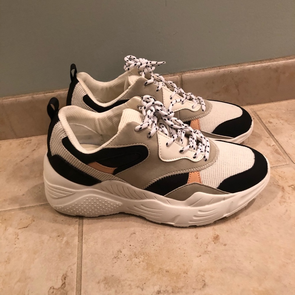 Color Block Chunky Sneakers - image 4